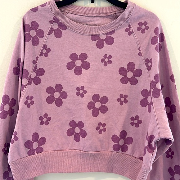 💜Rebellious One Lilac Flower Crop Light weight Sweatshirt Size S, Cotton Blend - Picture 2 of 6